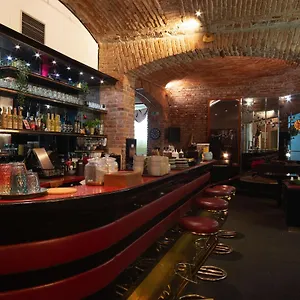 In Hostal